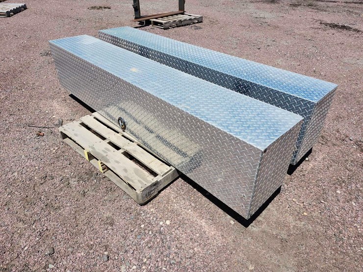 weather-guard-side-mount-truck-tool-boxes-image-3