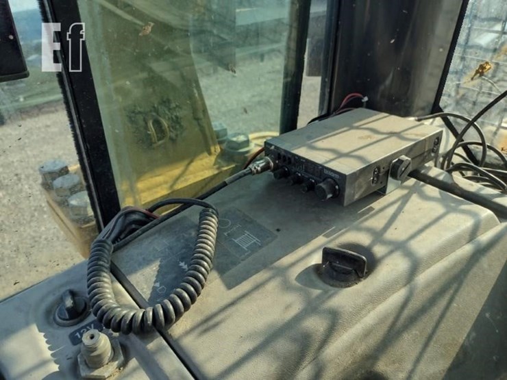 2008-caterpillar-d6n-xl-image-10