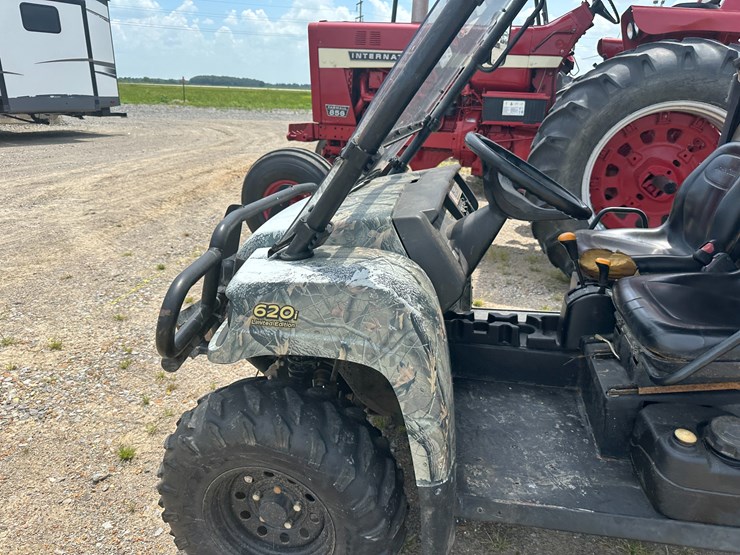 john-deere-gator-image-21