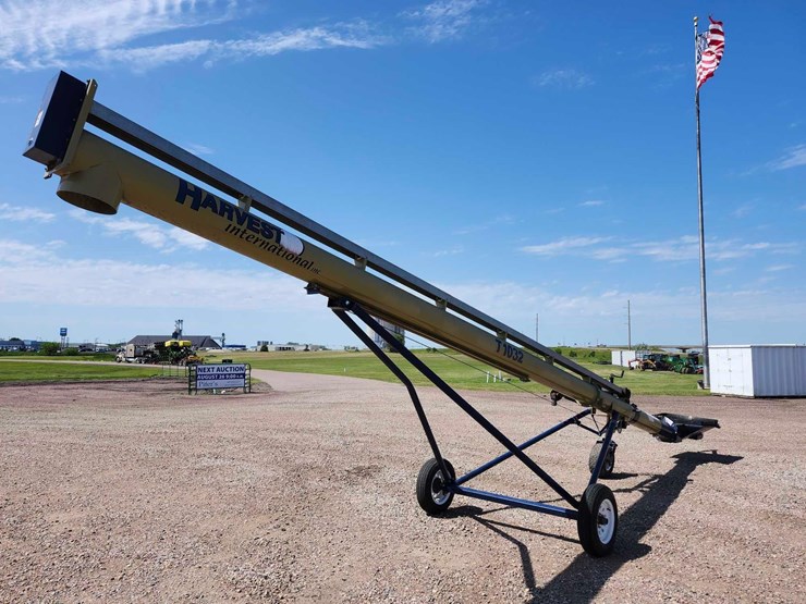 harvest-international-t1032-image-3