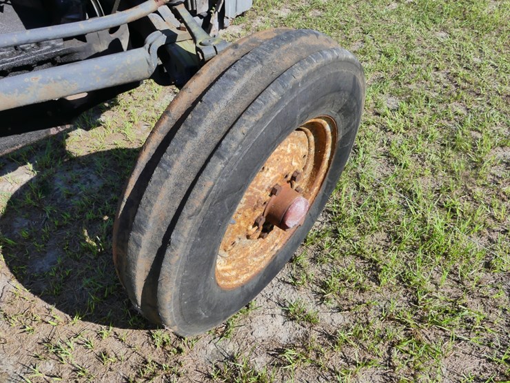 massey-ferguson-231-image-4