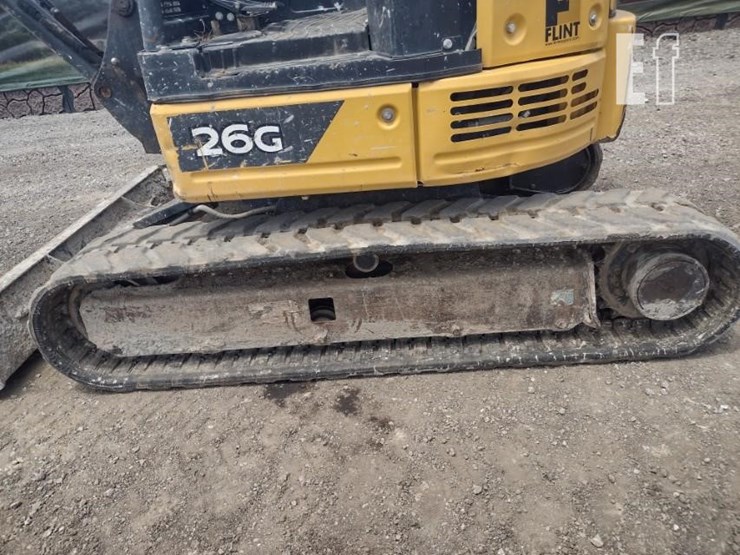 2022-deere-26g-image-26