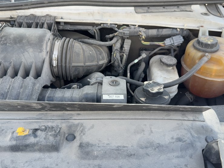 2014-ford-e450-image-17