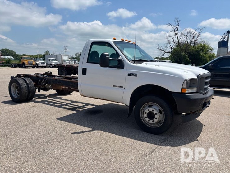 2003-ford-f450-image-13