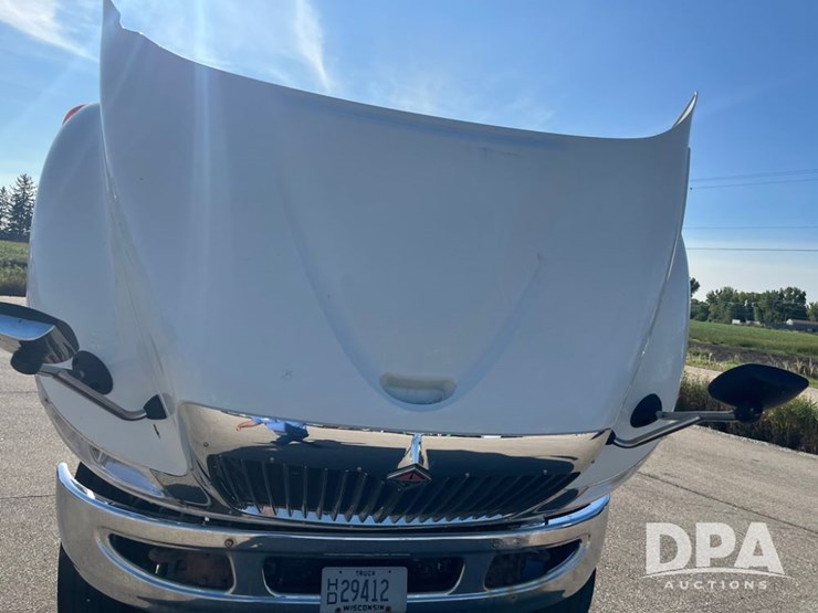 2012-international-durastar-4400-image-24