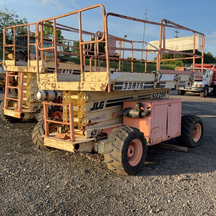 1996 JLG 33RTS
