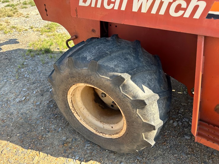 ditch-witch-5110dd-image-11