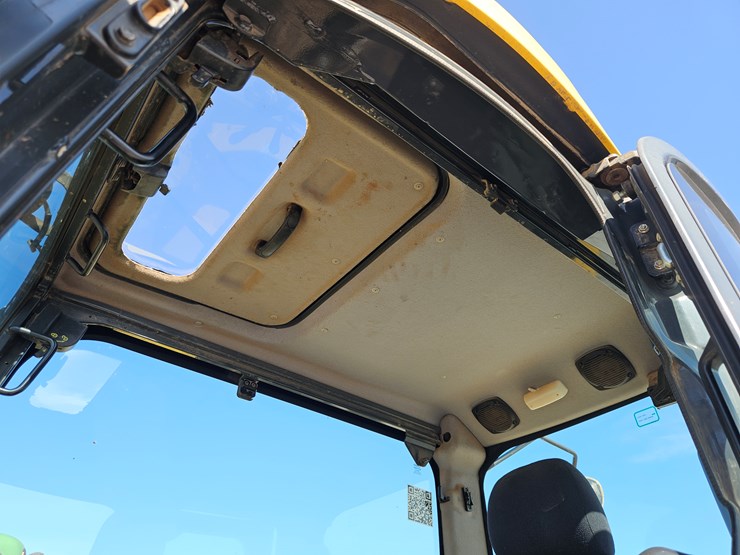2017-komatsu-pc88mr-10-image-7