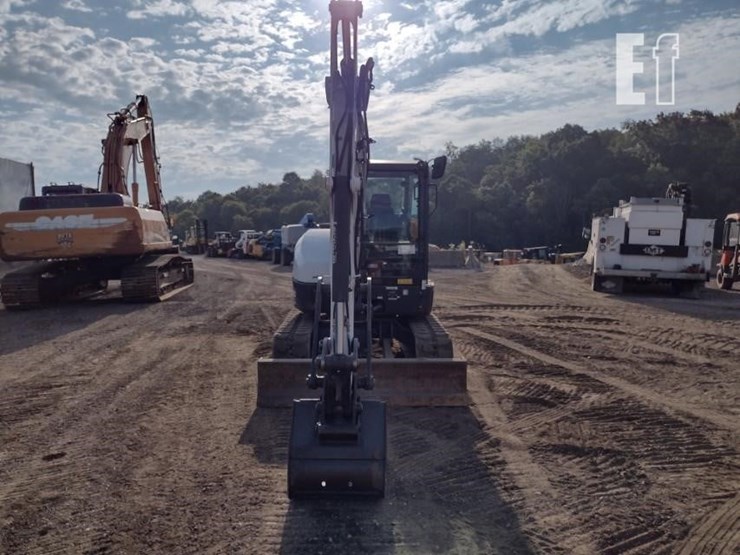 2021-bobcat-e60-image-2