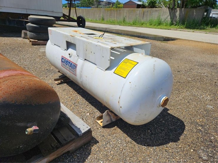 #2555-•-cast-air-air-tank-image-7