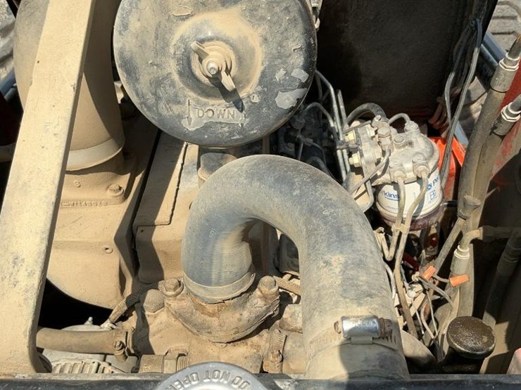 #1151-•-scat-trak-skid-loader-image-17