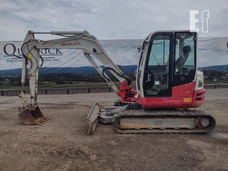 2018-takeuchi-tb260-image-1