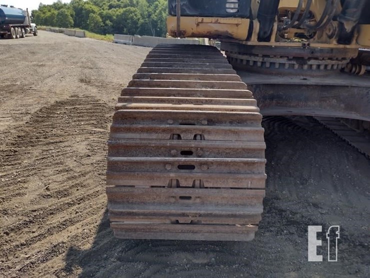 2011-caterpillar-336e-image-31