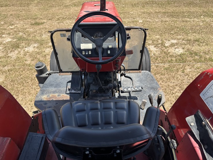 massey-ferguson-492-image-9