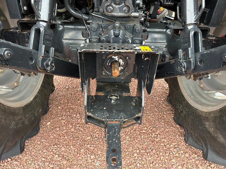 2023-case-ih-farmall-75a-image-26