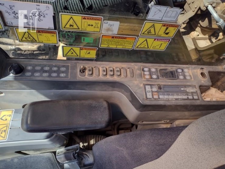 2012-caterpillar-336el-image-10