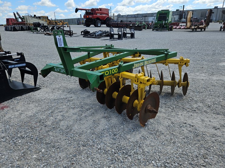 #203109-•-john-deere-t0100-disk-image-7