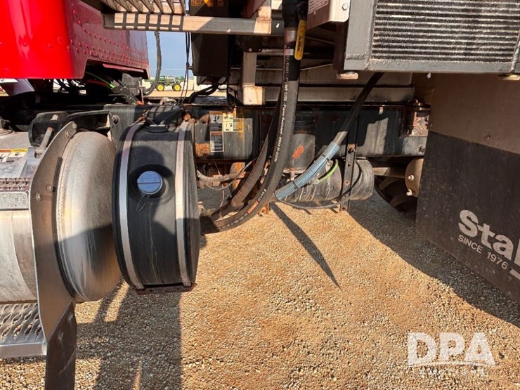 2018-stahly-peterbilt-image-28