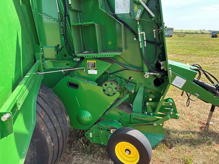 2018-john-deere-560m-image-20