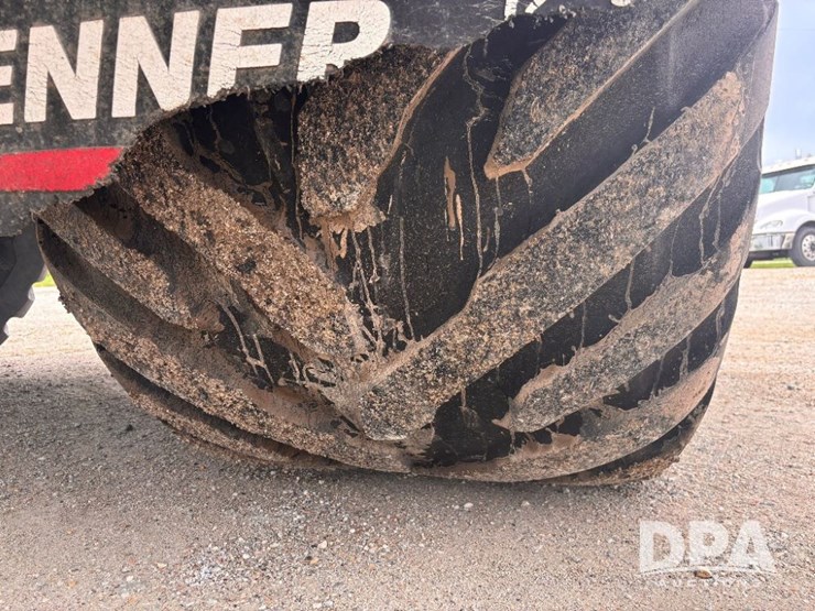 2015-case-ih-titan-3540-image-37