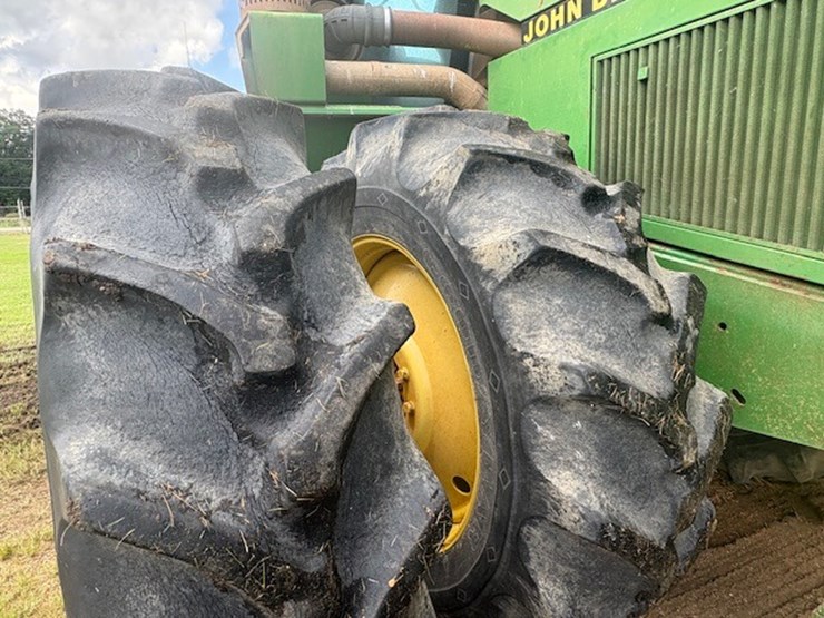 john-deere-8560-image-6