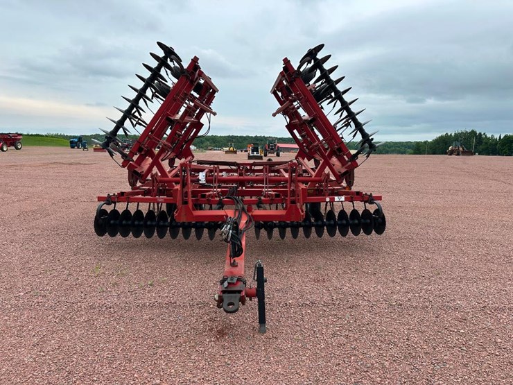 case-ih-4200-image-2