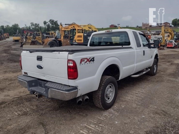 2014-ford-f250-sd-image-24