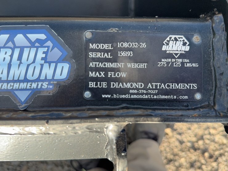 #2086-•-blue-diamond-44"-mini-skid-steer-smooth-bucket-image-4