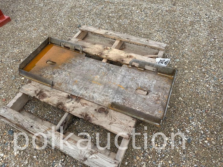 142---formed-skid-steer-frame-image-1