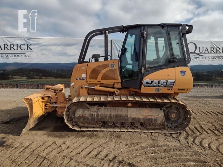 2012-case-850l-xlt-image-1