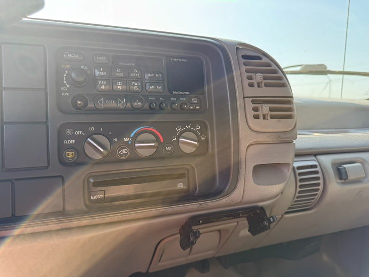 1996-chevrolet-3500-image-45