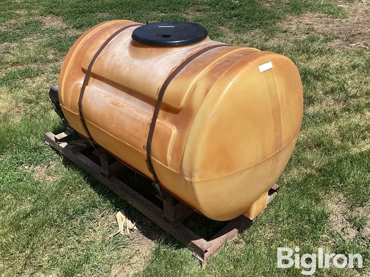 110-gal-poly-tank-w/-pump-image-11