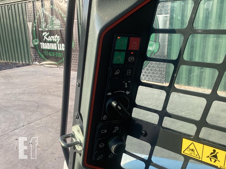 2022-bobcat-t76-image-16