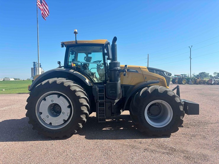 2018-challenger-1042-image-5