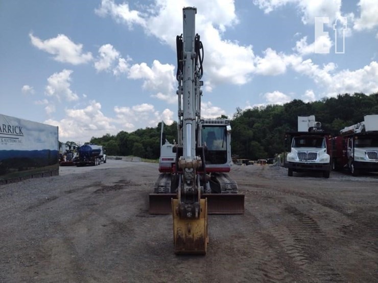 takeuchi-tb1140-image-2