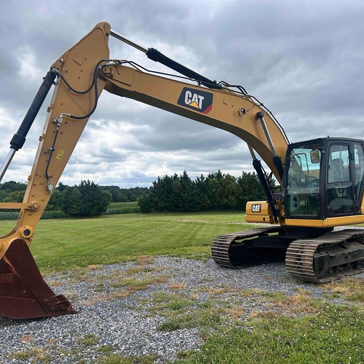 2018 CATERPILLAR 320GC