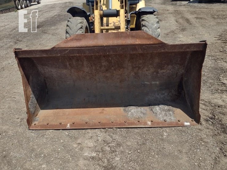 2007-caterpillar-906-image-15