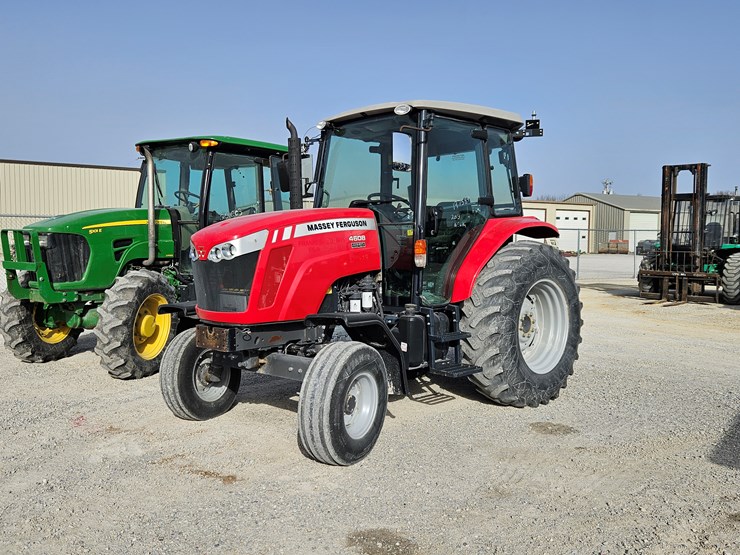 2013-massey-ferguson-4608-image-1