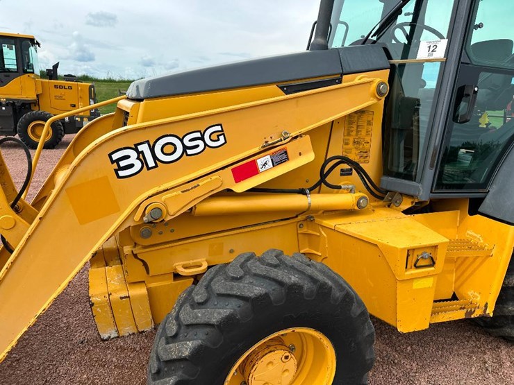 2006-deere-310sg-image-34