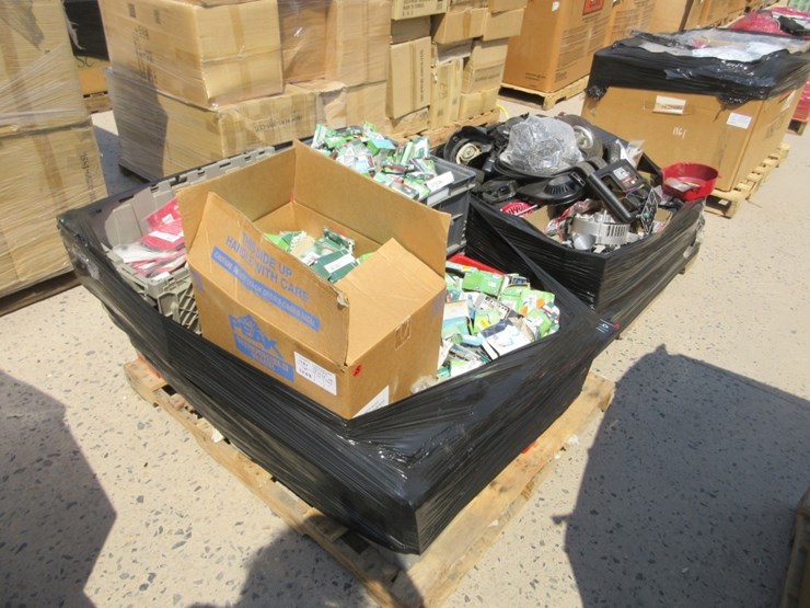 (2)-pallets-of-misc-automotive-parts-&-items,-image-1