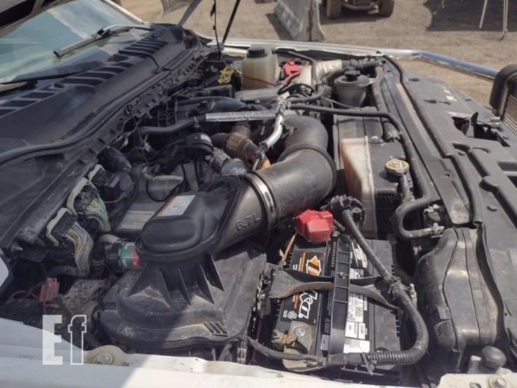 2018-ford-f550-image-16