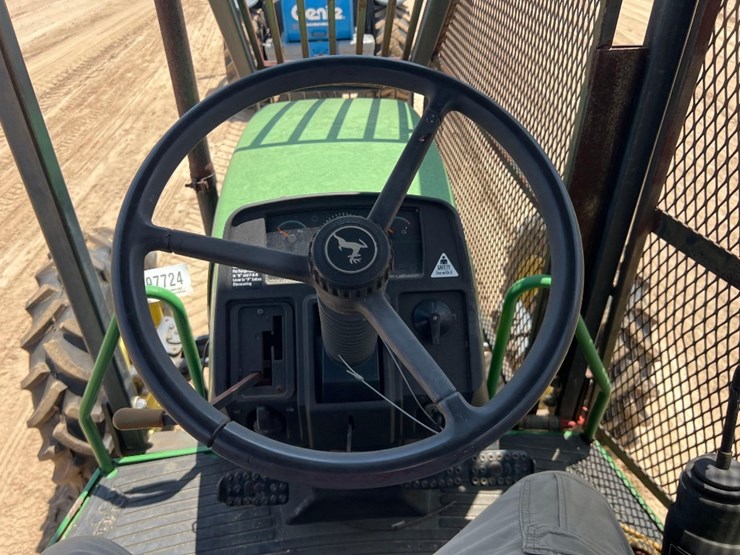 2004-john-deere-5320-image-27