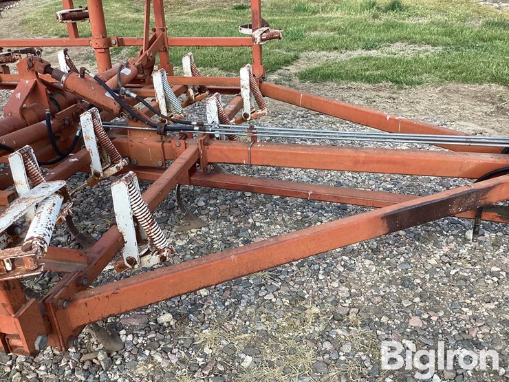 wil-rich-20'-field-cultivator-image-15