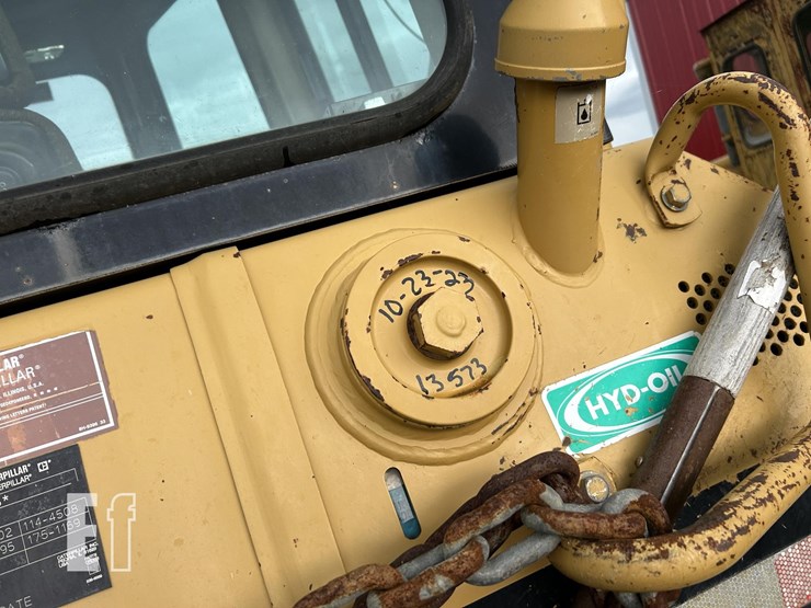2002-caterpillar-d5m-lgp-image-26