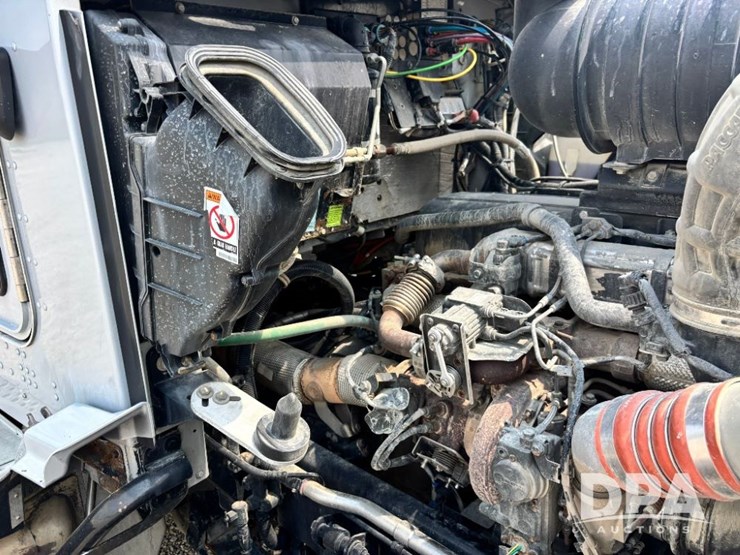 2014-kenworth-t660-image-85