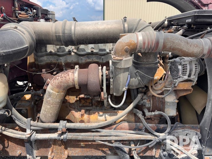 2000-peterbilt-379-image-76