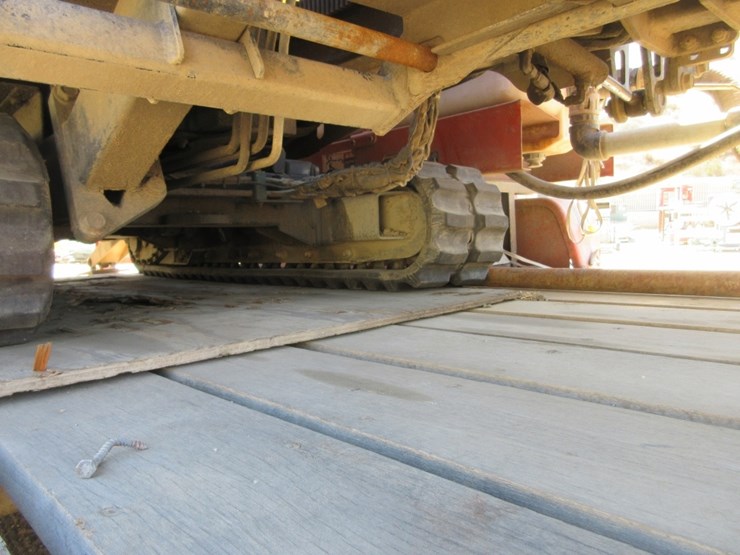 2013-ditch-witch-jt2020-image-20