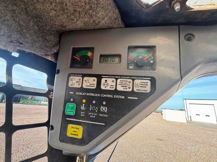 2005-bobcat-t190-image-20