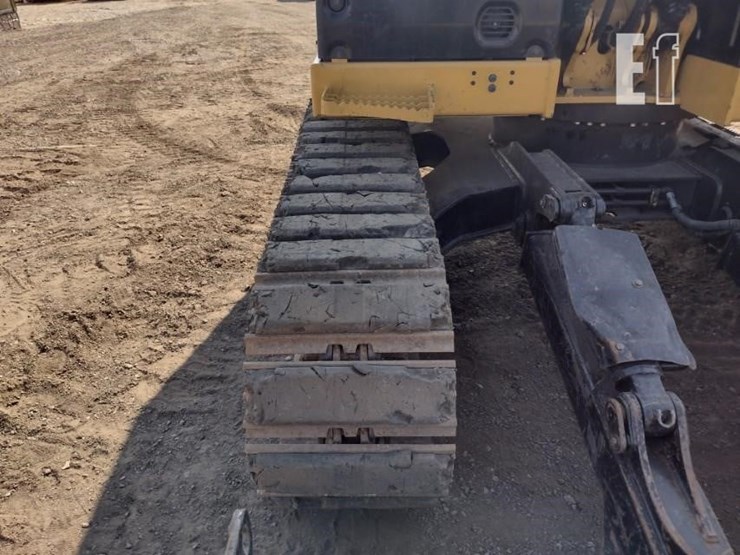 2023-caterpillar-310-image-45