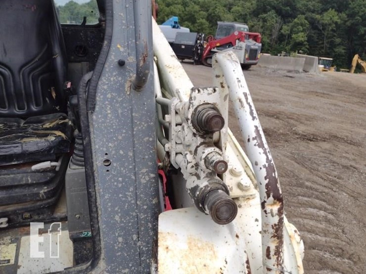 takeuchi-tl230-image-15
